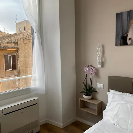 Belltower Elegans Pensionat 4*