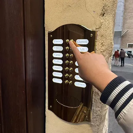 Belltower Elegans Pensionat 4*