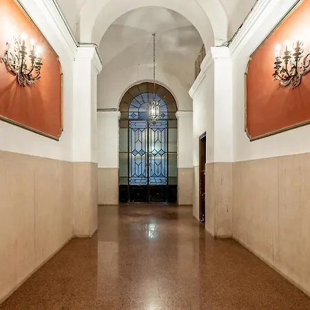 Belltower Elegans 4* Roma