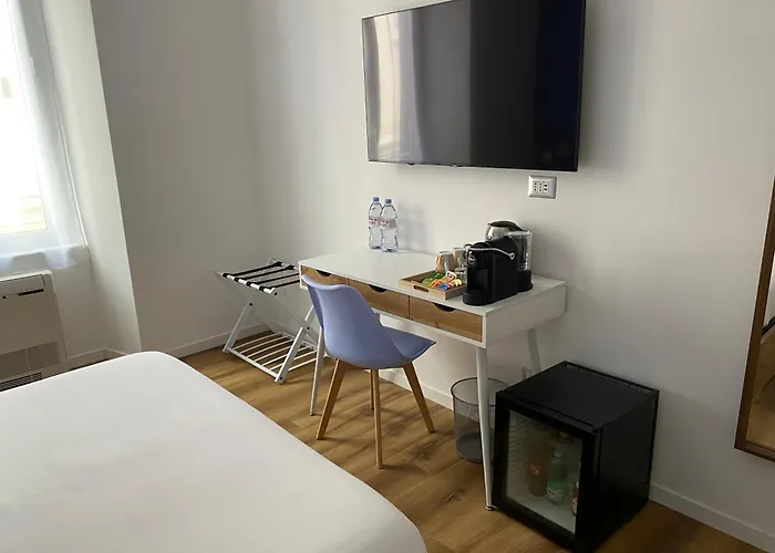 Belltower Elegans 게스트하우스 로마